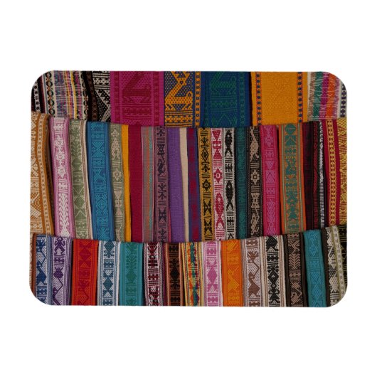 メキシコ、オアハカ州、オアハカ州、ベルトを織り込んだ マグネット (横)