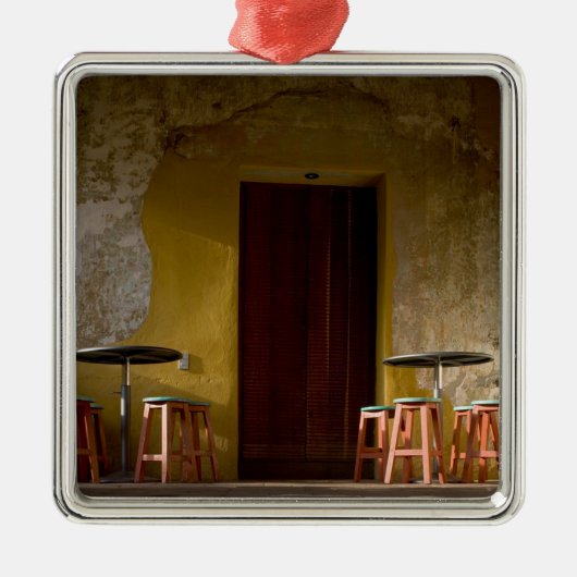 メキシコ、オアハカ、アフターンサンライトバルコニー メタルオーナメント (正面)