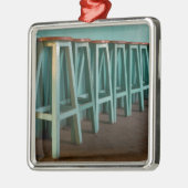 メキシコ、オアハカ、グリーンバースツールラインウォール メタルオーナメント (左)