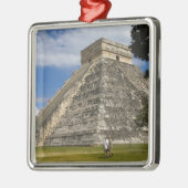 メキシコ、キンタナ·ルー、カンクン近く、チケン6 メタルオーナメント (左)
