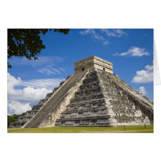 メキシコ、キンタナ・ロー州、カンクン近郊、チチェン５ (正面横)
