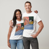メキシコ、サンミゲルデアジェンデ、住宅沿い Tシャツ (ユニセックス)