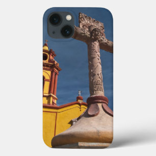 メキシコ、ベルナル。イグレシア·デ·サン·セバスチャンの景色 iPhone 13ケース