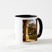 メキシコ、マヤ·リビエラ、イベロスターの建築 マグカップ (正面右)