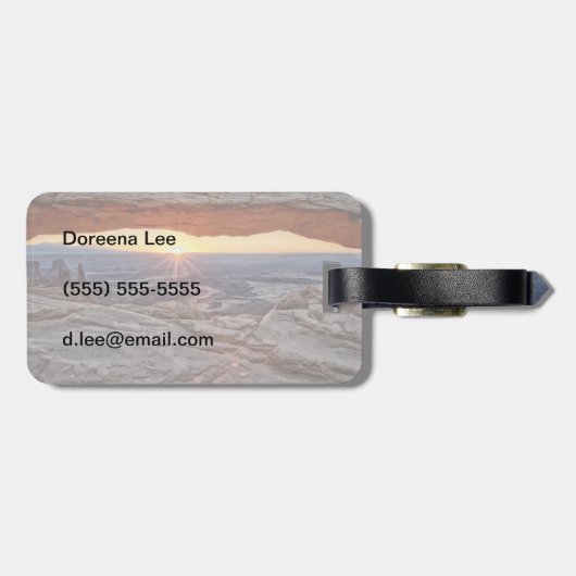 メサのアーチ、Canyonlandsの国立公園の日の出 ラゲッジタグ (裏面横)