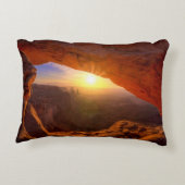 メサのアーチ、Canyonlandsの国立公園 アクセントクッション (裏面)