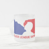 メジャーリーグのVapingのロゴのVaperによって曇らされるマグ フロストグラスマグカップ (正面左)