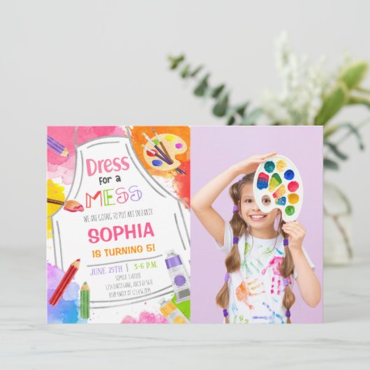 メスアート用のドレス誕生日写真 招待状 (スタンド正面)