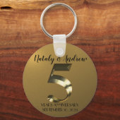 メタリックゴールデン結婚5周年 キーホルダー (正面)