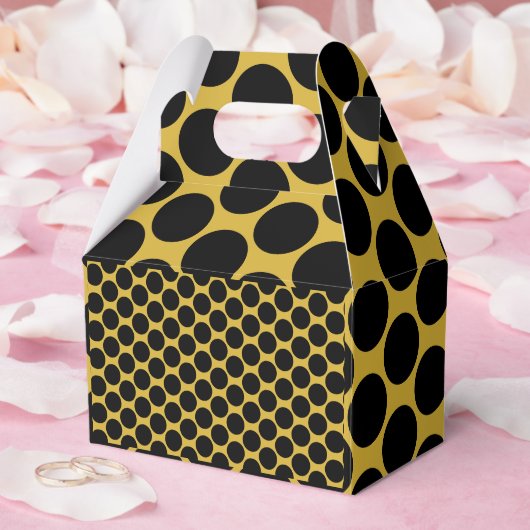 メタリックゴールドにブラックドットスタイルの切妻4x2.5x5 フェイバーボックス (ウェディング)