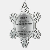 メタリックシルバー25結婚周年記念オーナメント スノーフレークピューターオーナメント (右)