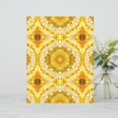 メダリオンインマスタードゴールデンイエローろうけつ染めパターン (スタンド正面)