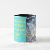 メッセージ付きコーヒー:甘いLのためのバタフライマグカップ マグカップ (中央)