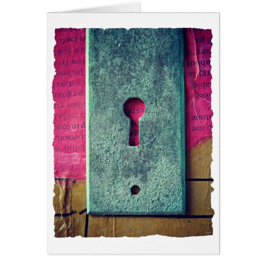 メディアの混在した鍵のコラージュが必要 (正面)