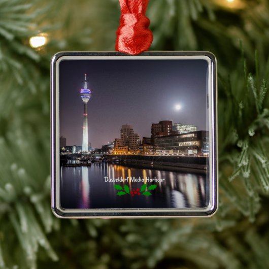 メディア・ハーバー・デュッセルドルフ（ラベル） メタルオーナメント (ツリー)