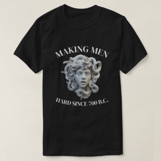 メデューサ、紀元前700年から男を惹きつける Tシャツ