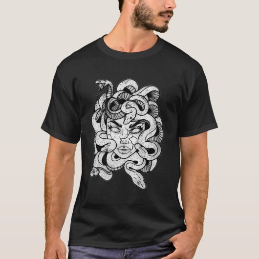 メドゥーサ白黒石像ギリシャ神話Me Tシャツ (正面)
