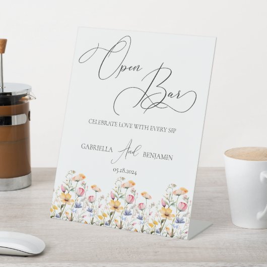 メドウワイルドフラワーオープンバー結婚ズテーブルトップ 台座サイン (インサイチュ)