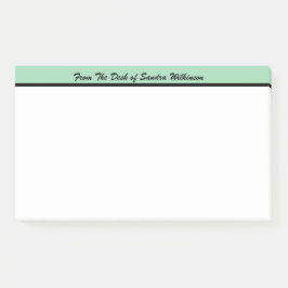 メモのノートのアイディアの机からのモダンなモノグラム ポストイット