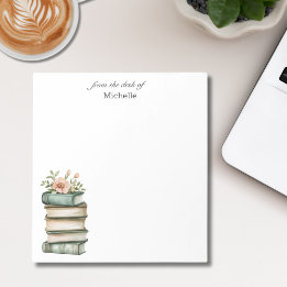 メモパーソナライズされた帳とスタックしたブック ノートパッド