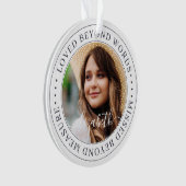 メモリアルは言葉を超えて愛シンプルされシックな写真 オーナメント (正面)