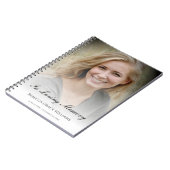 メモリアルまたは葬式のゲストブックノート ノートブック (左側)