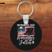 メモリアルデー覚えて愛国的落ちたな退役軍人 キーホルダー (正面)