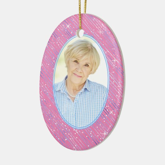 メモリアルピンクブルーストライプクリスマスオーバルフォトクリスマス セラミックオーナメント (左)