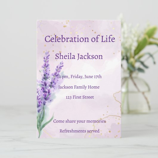 メモリアル写真カスタムラベンダーガーデンフラワー 招待状 (スタンド正面)