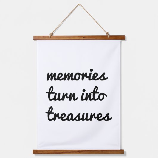 メモリーズウッドトップウォールタペストリー 吊り下げ型タペストリー (正面)