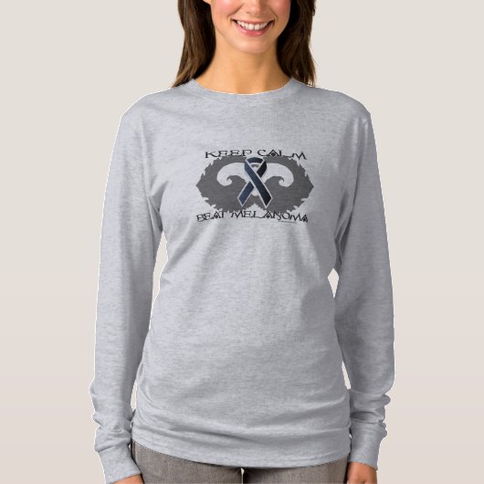 メラノーマの穏やかな女性Nano長袖のワイシャツ Tシャツ (正面)