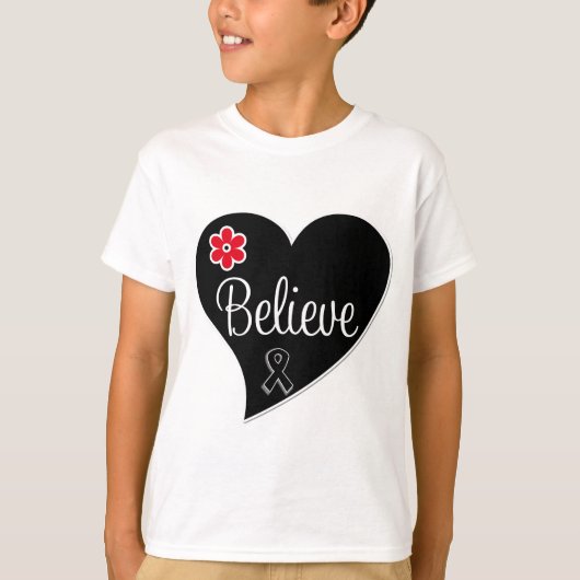 メラノーマはハートを信じます Tシャツ (正面)