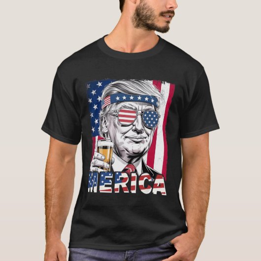 メリカおもしろいトランプ男性ビールを飲む Tシャツ (正面)