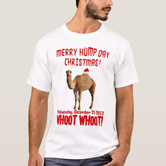 メリーなこぶ日のクリスマスのラクダのTシャツ Tシャツ (正面)
