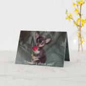 メリーな愛らしくかわいいベビーのチワワは上がりました カード (黄色い花)