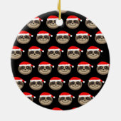 メリーなSlothmasの怠惰のクリスマスのクリスマスツリーのオーナメント セラミックオーナメント (裏面)