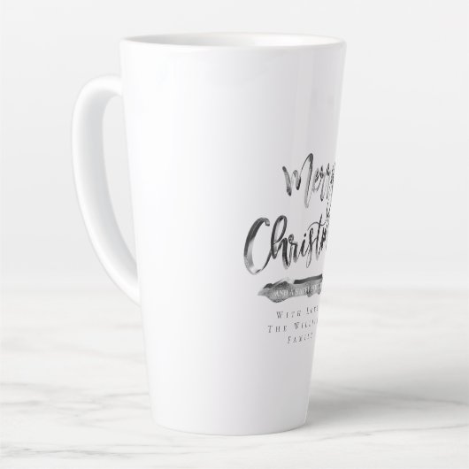 メリーエレガントクリスマスと新年の喜びのスクリプト カフェラテマグ (左アングル)