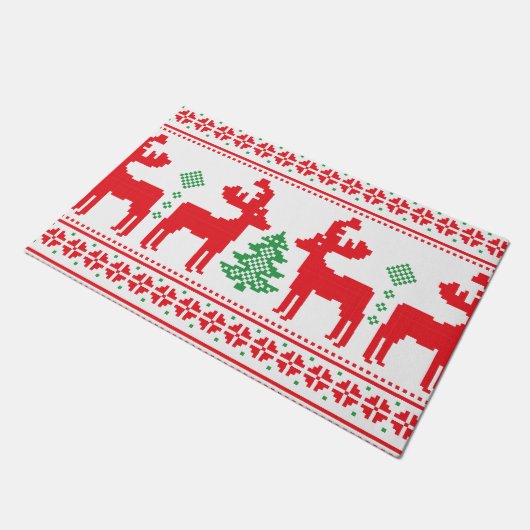 メリーカラフルと明るいクリスマス家族の贈り物 ドアマット (アングル)