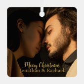 メリークリスマスかわいいカップルの写真のモダン脚本 メタルオーナメント (正面)