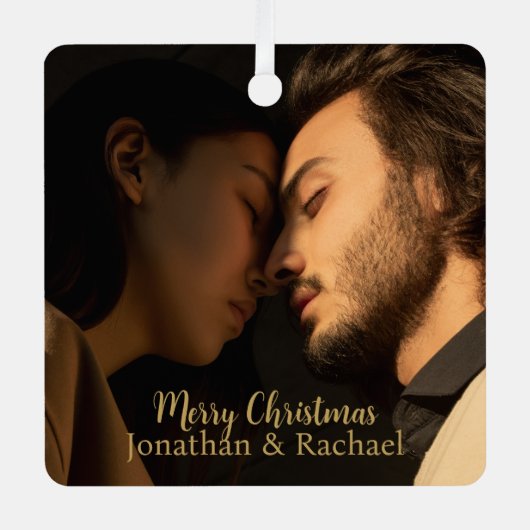 メリークリスマスかわいいカップルの写真のモダン脚本 メタルオーナメント (正面)