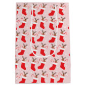 メリークリスマスかわいいトナカイストッキング赤 ミディアムペーパーバッグ (裏面)