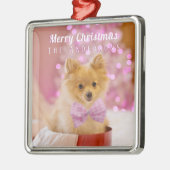 メリークリスマスと名前、かわいい犬/木をパーソナライズ メタルオーナメント (左)
