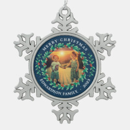 メリークリスマスの家族の名前ホリーベリー写真 スノーフレークピューターオーナメント