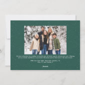 メリークリスマスの2つの写真の緑のアウトドアジー家族 シーズンカード (裏面)