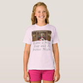 メリークリスマスは良い日と良い夜を過ごす Tシャツ (正面フル)