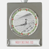 メリークリスマスイヤーリース写真年次ファミリー シルバープレートバナーオーナメント (正面)