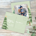 メリークリスマスウォーター色クリスマスツリー シーズンポストカード<br><div class="desc">このデザインは、水彩画、緑の背景シンプルと、1つの写真テンプレート、シンプル、キュートエレガント、素朴な松の木と白いタイポグラフィとお洒落、クリスマスの木と一緒に楽しいクリスマスの写真はがきを備えている</div>