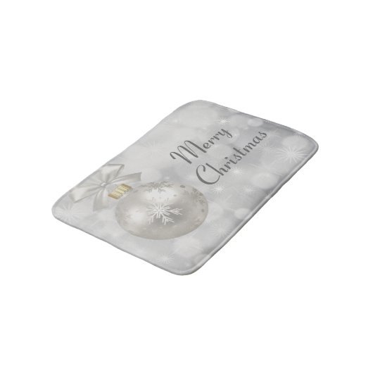 メリークリスマスエレガントシルバーのクリスマスボール バスマット (アングル)
