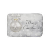 メリークリスマスエレガントシルバーのクリスマスボール バスマット (正面)