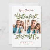 メリークリスマスカップルが緑のモダン彩りを シーズンカード (正面)